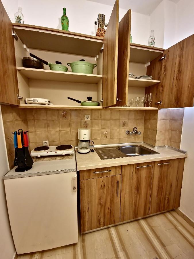 Alexandra Apartment 9 莱夫基米 外观 照片